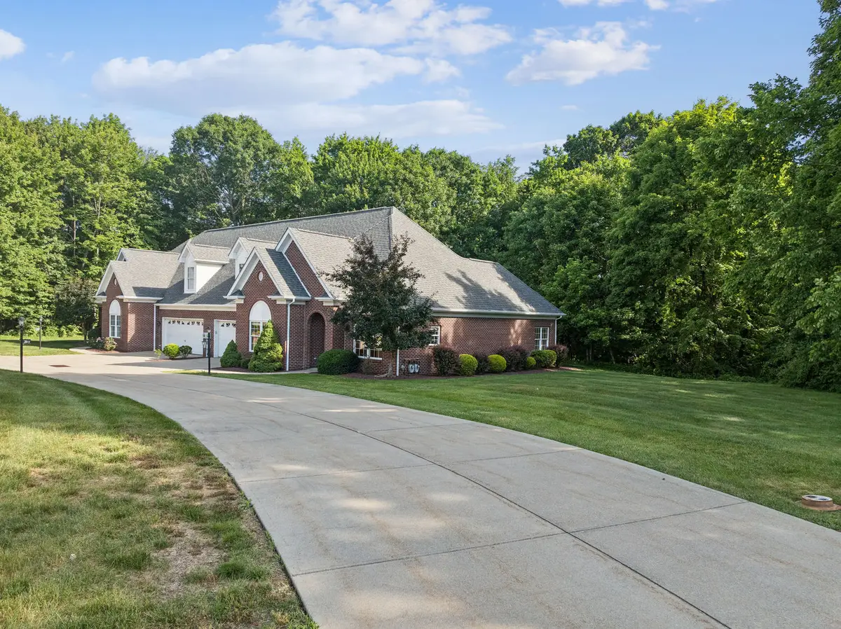 207 Maple Court, Aliquippa, PA 15001 - #1