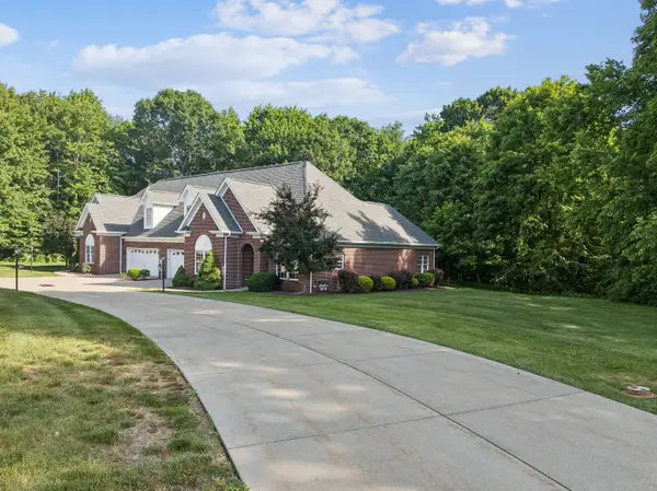 207 Maple Court, Aliquippa, PA 15001
