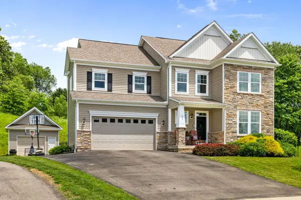 323 Eagle Drive, Cranberry Twp, PA 16066