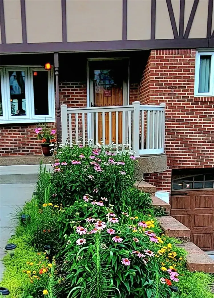 1031 Sanda Dr, Pittsburgh, PA 15227 - #3