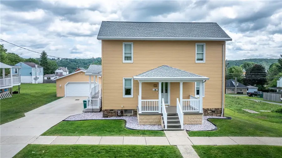 211 Cleveland St, Kittanning, PA 16201 - #2