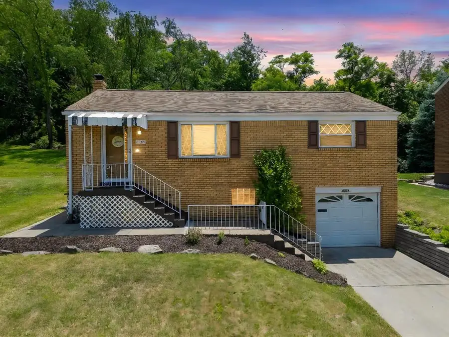 4704 Woodhill Drive, Munhall, PA 15120 - #2