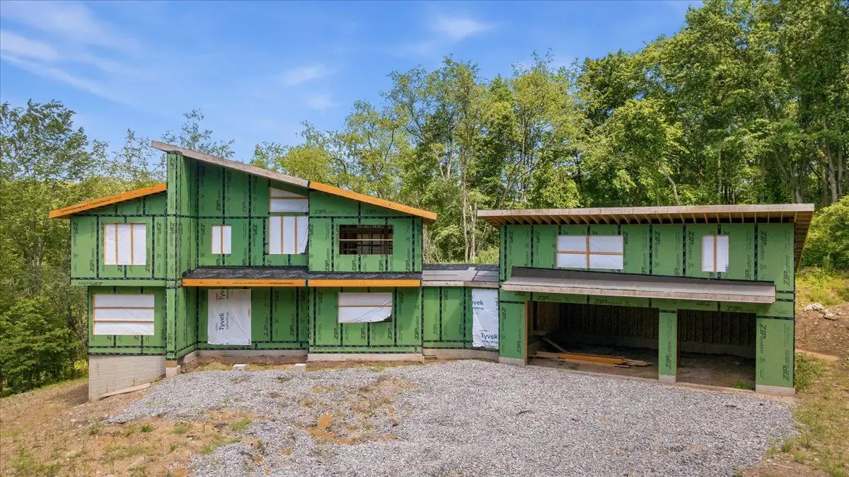 2323 Mcdevitt Road, Sewickley, PA 15143 - #1