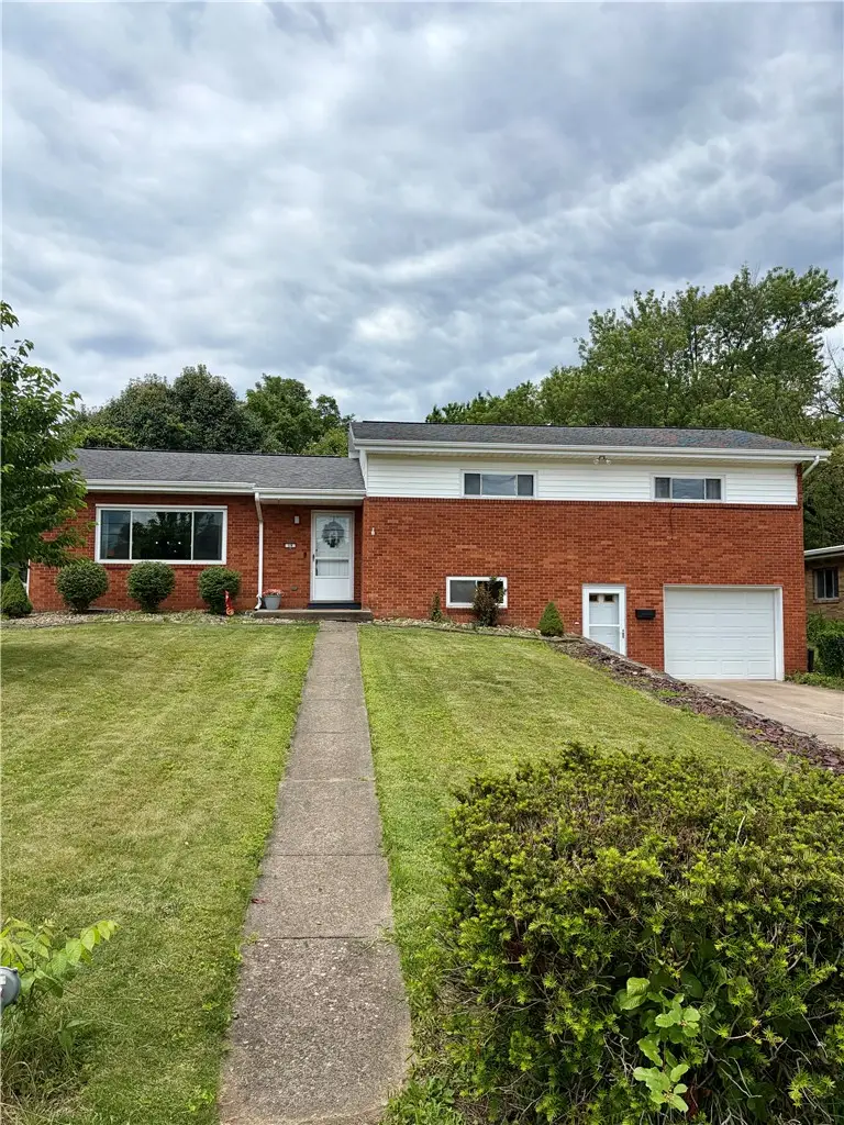 19 Belmeade Ter, Uniontown, PA 15401 - #1