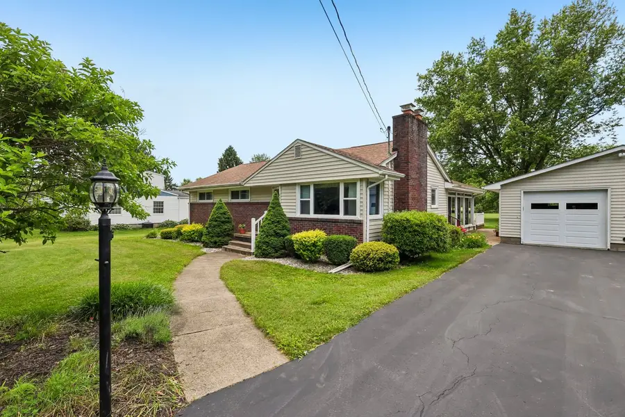 25 George Junior Road, Grove City, PA 16127 - #3