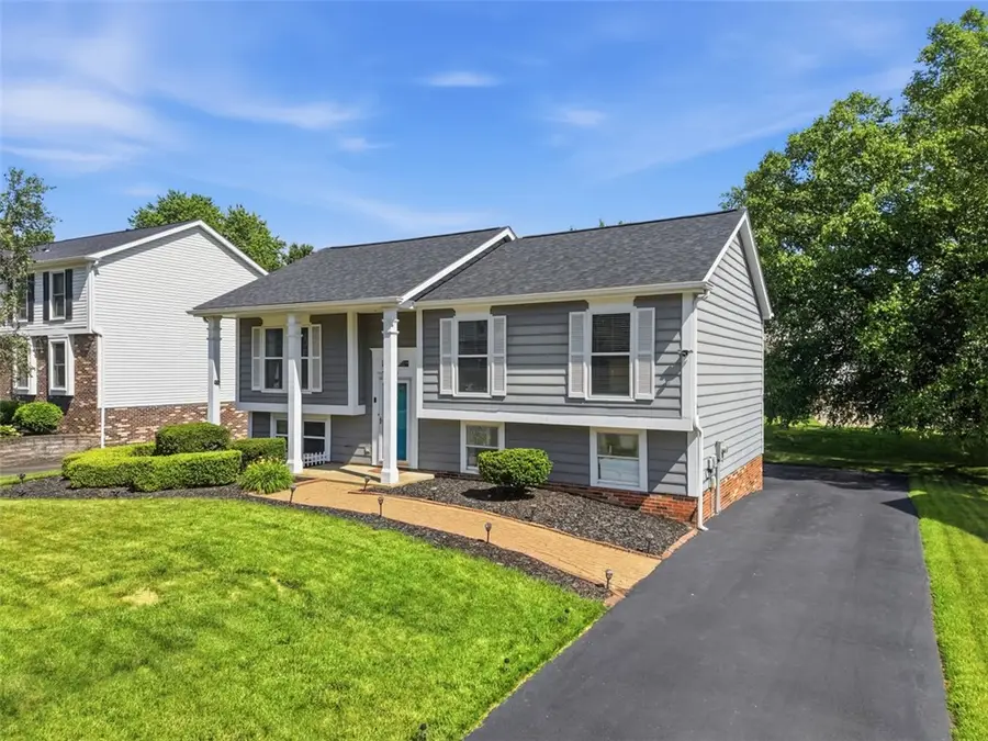 120 Clearbrook Drive, Cranberry, PA 16066 - #2