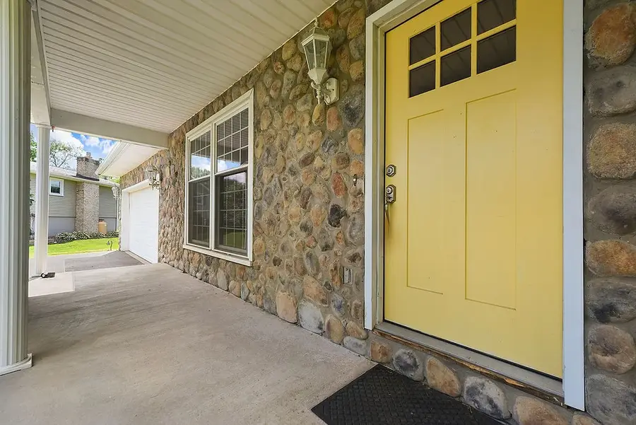 229 Wallace Circle, New Castle, PA 16101 - #3