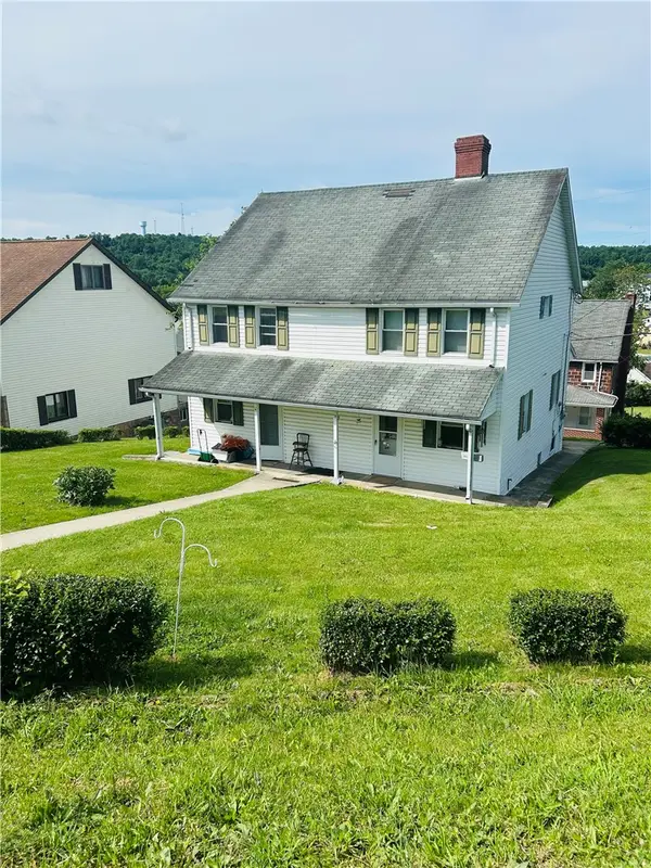 152/154 Lincoln St, Cokeburg, PA 15324