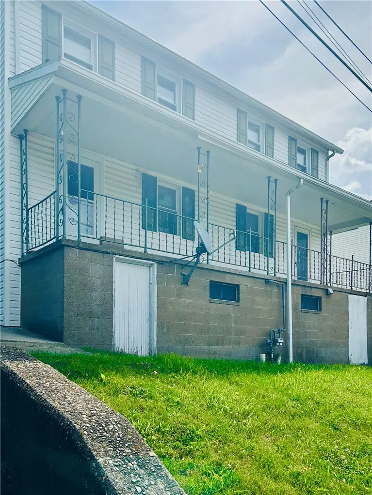 152/154 Lincoln St, Cokeburg, PA 15324 - #3