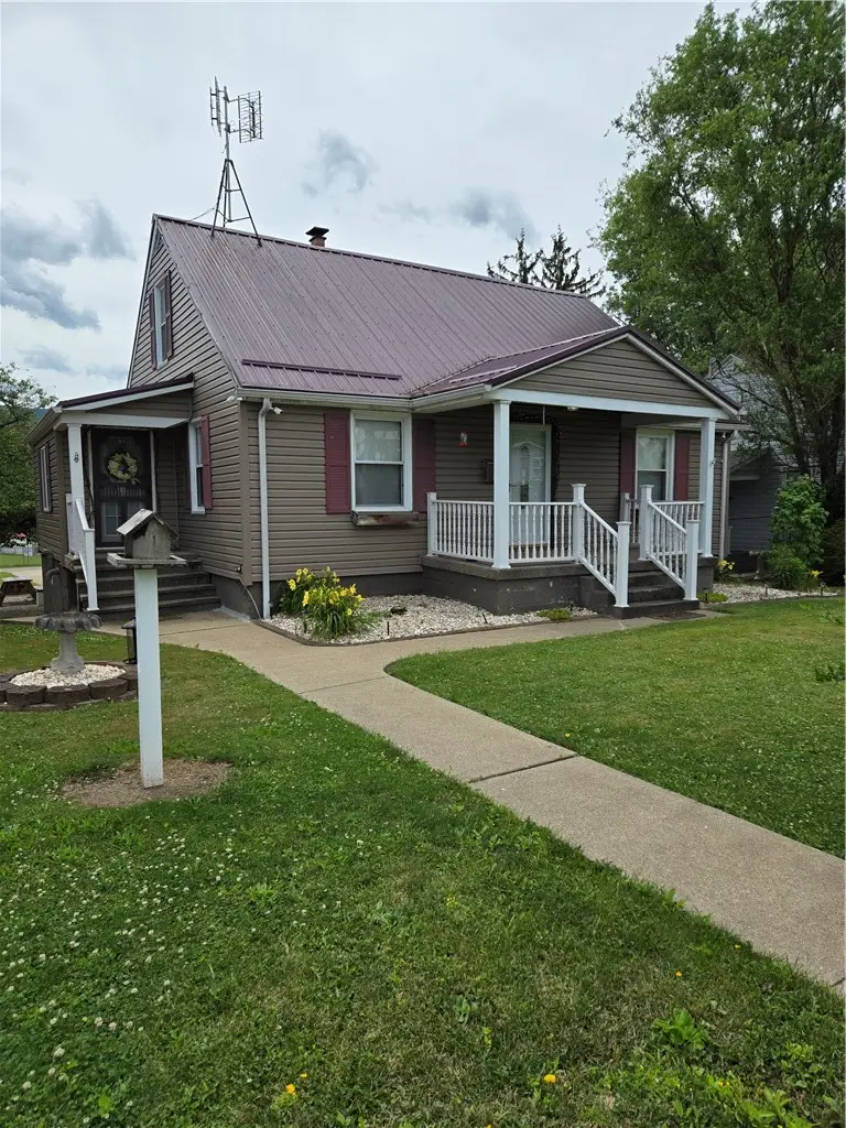 19 S Oak Street, Fairchance, PA 15436 - #2
