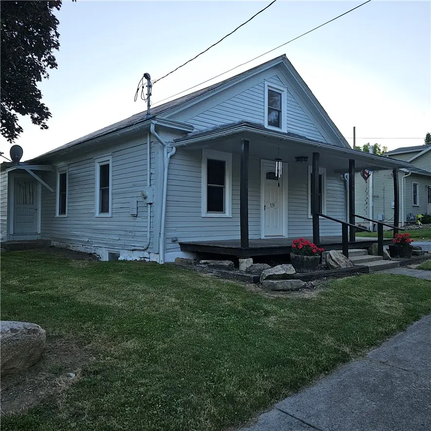 124 Mount Air Road, New Castle, PA 16102 - #1