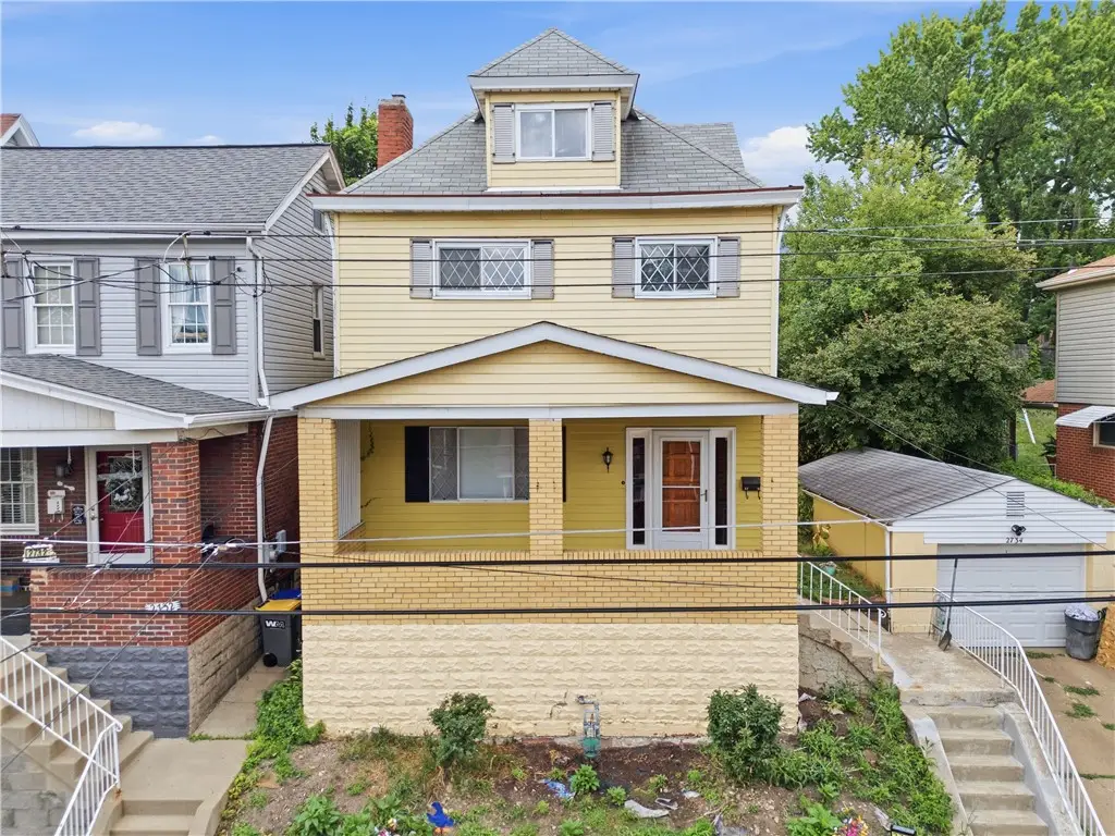 2734 Philadelphia Ave, Pittsburgh, PA 15216 - #1