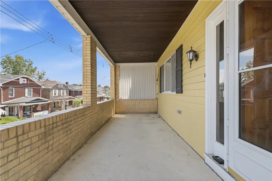 2734 Philadelphia Ave, Pittsburgh, PA 15216 - #3