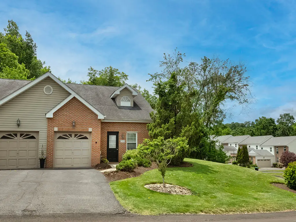 7036 Clubview Drive, Bridgeville, PA 15017 - #1