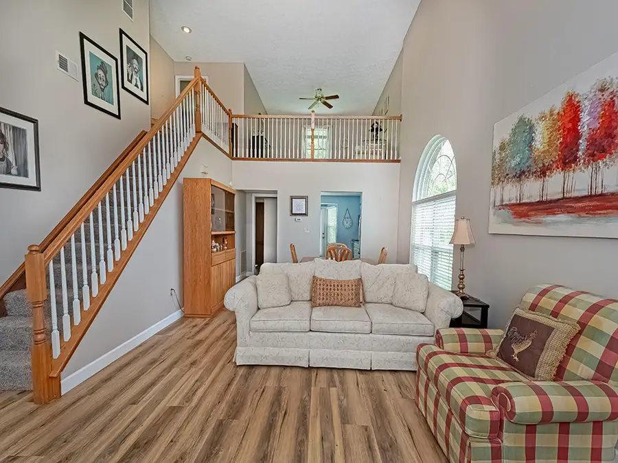 7036 Clubview Drive, Bridgeville, PA 15017 - #2