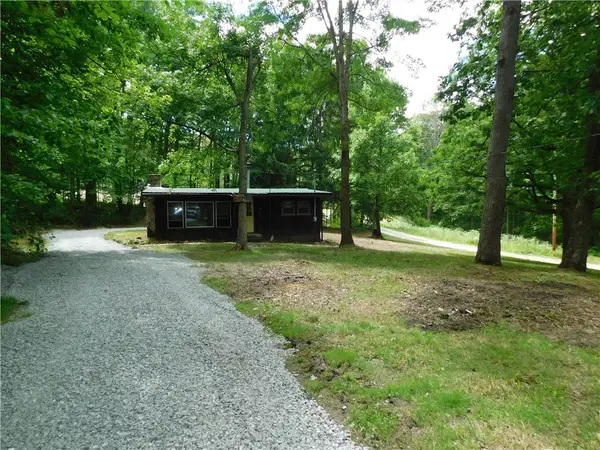 170 Maple Summit Road, Mill Run, PA 15464