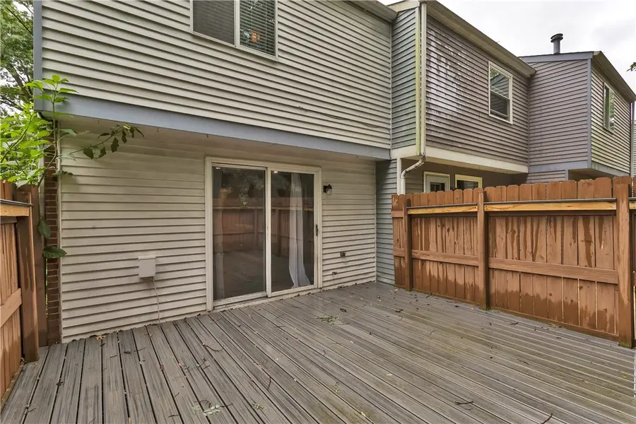 531 Winesap Dr, Bridgeville, PA 15017 - #2