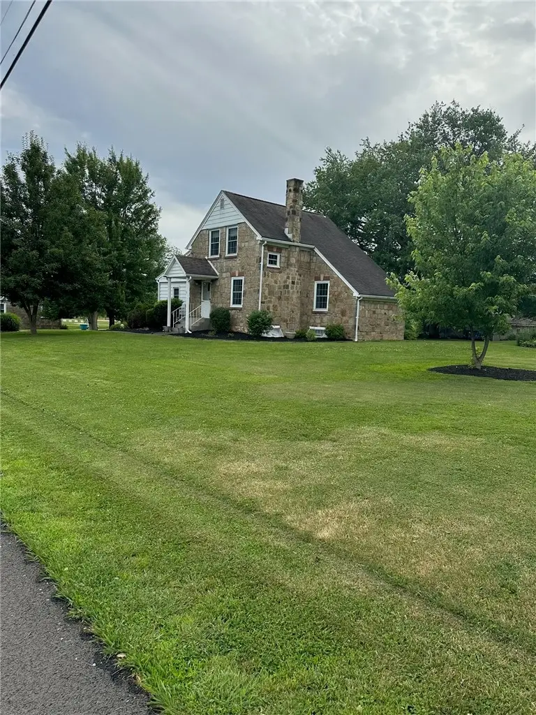 423 Penncraft 04 Cir, East Millsboro, PA 15433 - #2