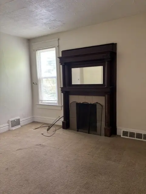 141 E Leasure Avenue, New Castle, PA 16101 - #3