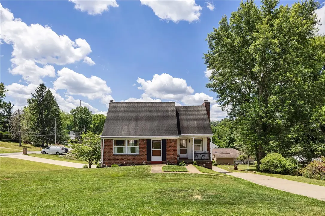 16 Midway Drive, Kennedy, PA 15136 - #1