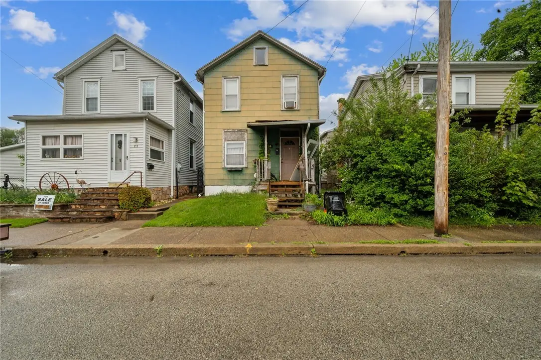 24 Miller St, Latrobe, PA 15650 - #1