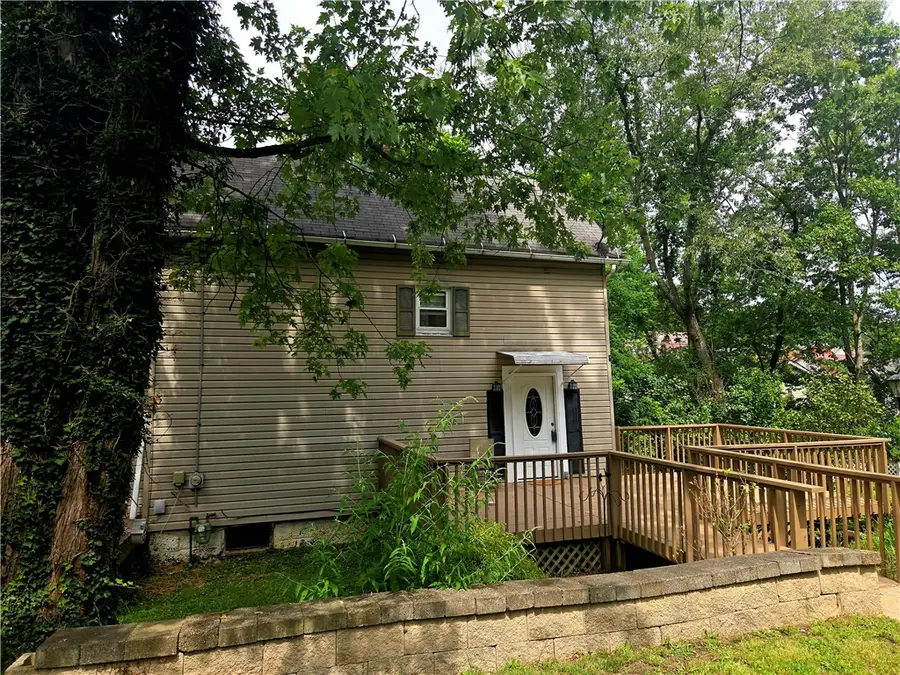 1115 W Penn St, Butler, PA 16001 - #3