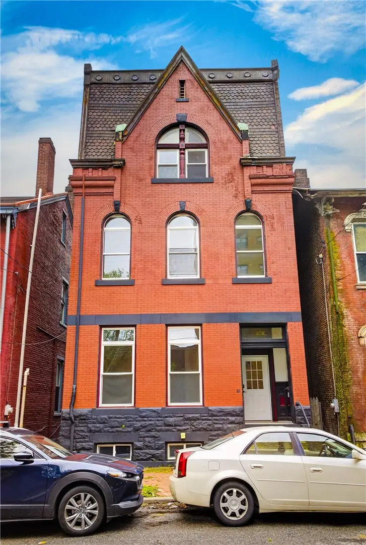 1005 Sheffield St, Pittsburgh, PA 15233 - #2