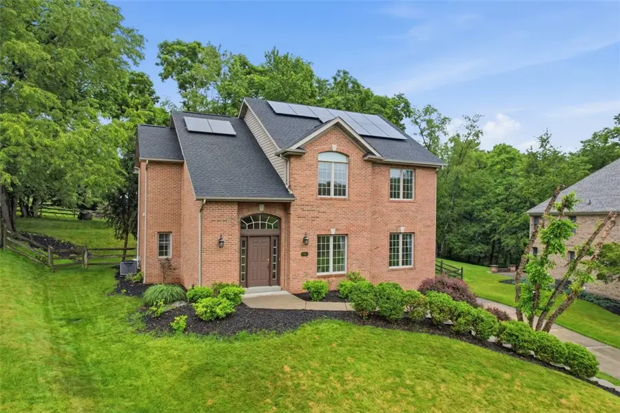 7063 Bennington Woods Dr, Pittsburgh, PA 15237 - #2