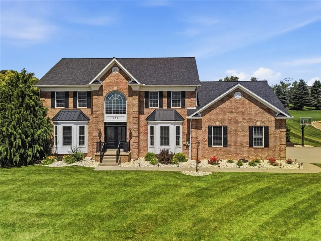 903 Gateway Cir., Greensburg, PA 15601 - #1