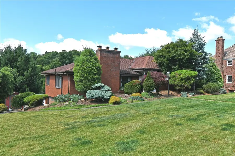 4944 Plymouth Rd, Pittsburgh, PA 15227 - #2