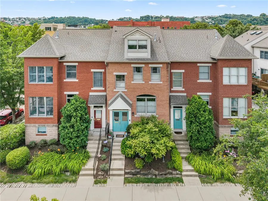 1740 S Shore Ct, Pittsburgh, PA 15203 - #2