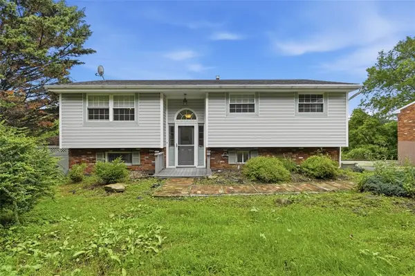 521 Friendship Drive, Mckeesport, PA 15135