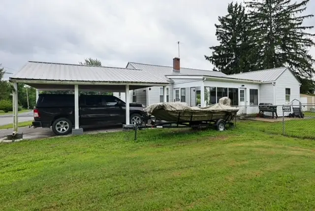 315 S Pine Street, Fairdale, PA 15320 - #1
