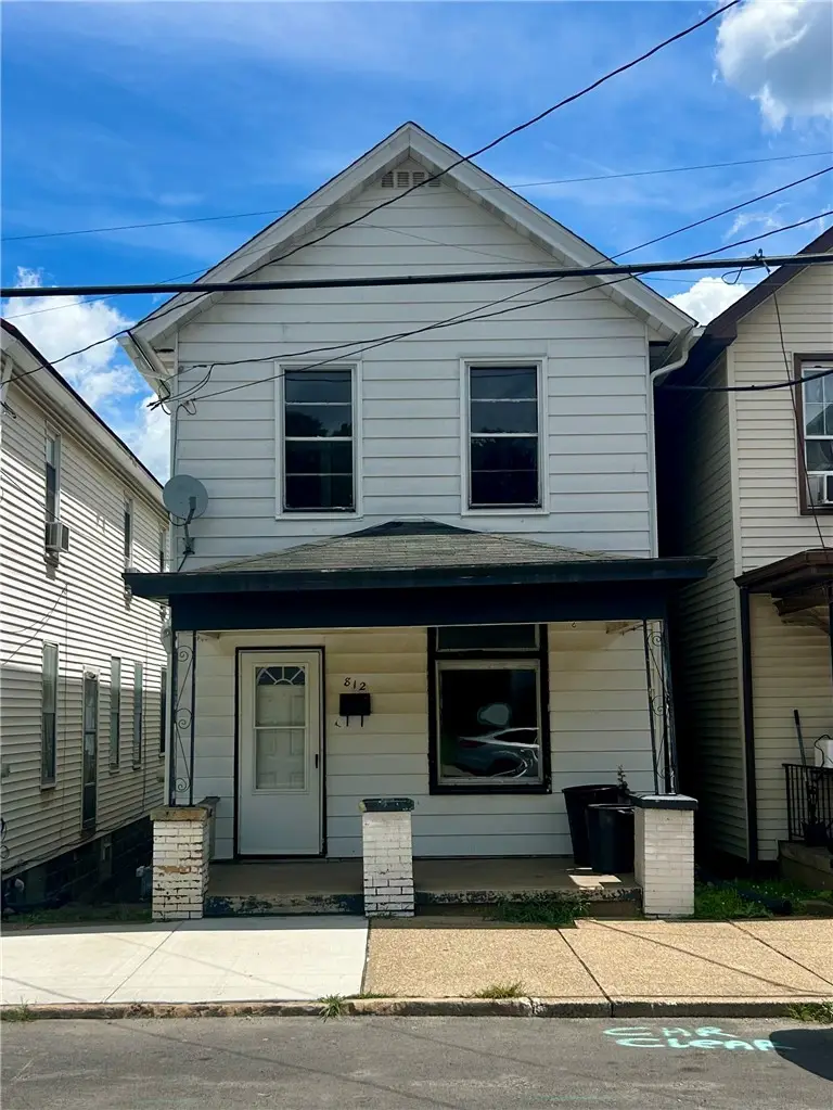 812 Fallowfield Ave, Charleroi, PA 15022 - #1
