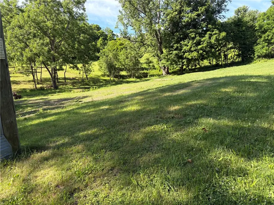 284 Swagler Rd, Scenery Hill, PA 15360 - #2