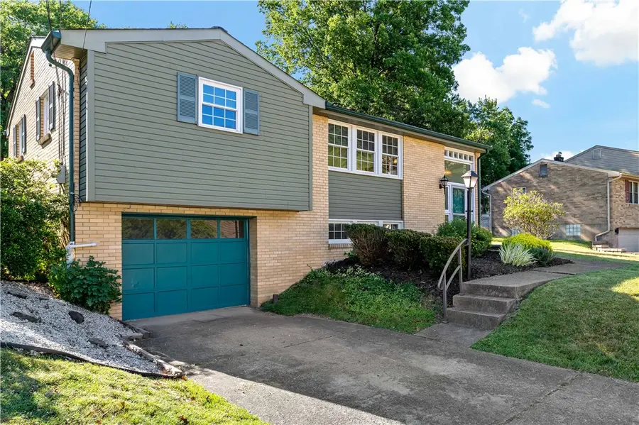 220 Amity Road, Glenshaw, PA 15116 - #3