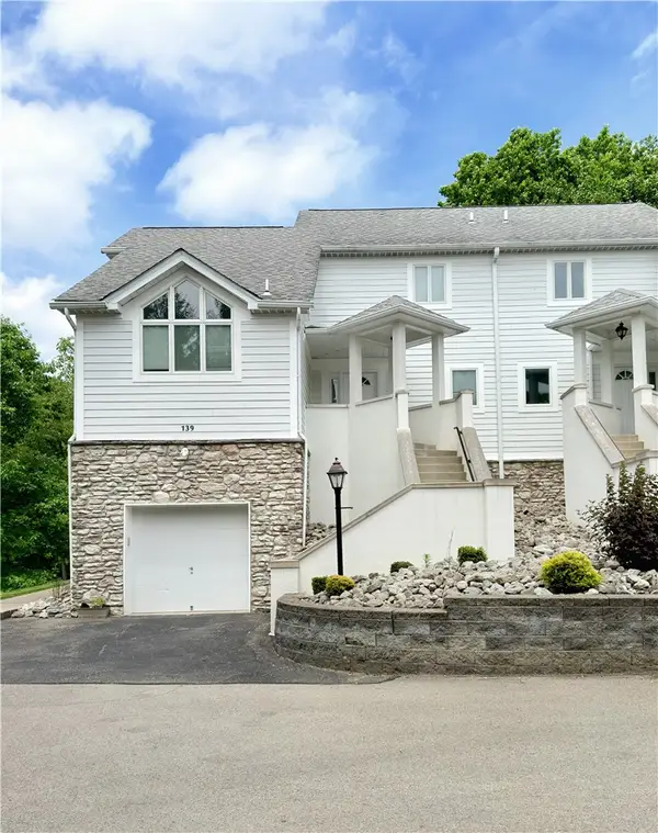 139 St Thomas Dr, Beaver Falls, PA 15010