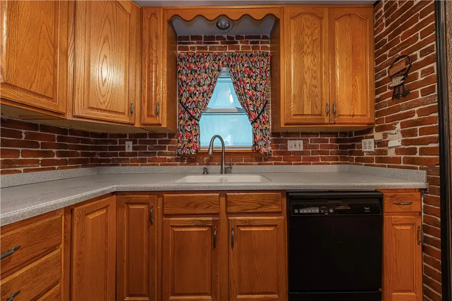492 Smiths Ferry Rd, Midland, PA 15059 - #3