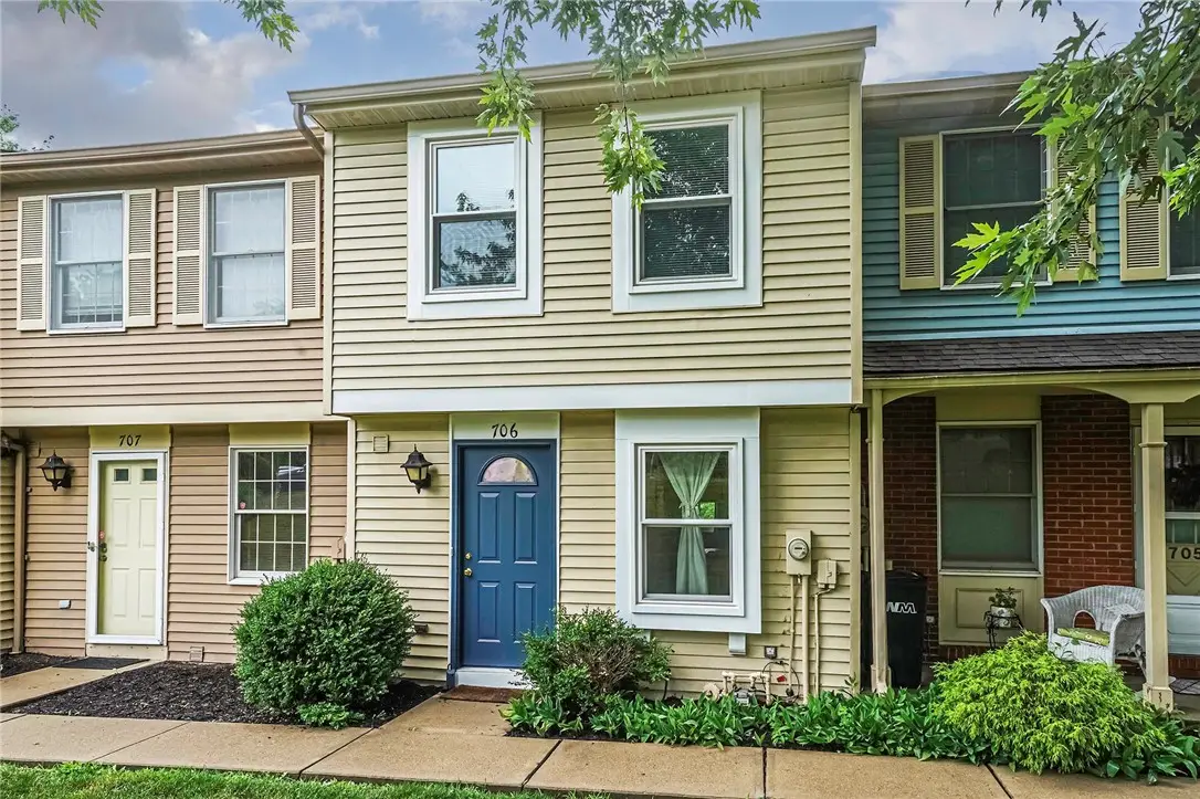 706 Bonnie Brae Dr #706, Coraopolis, PA 15108 - #1