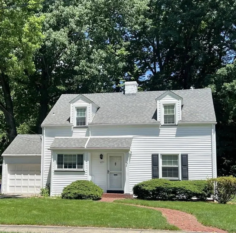 105 E Englewood Avenue, New Castle, PA 16105 - #1