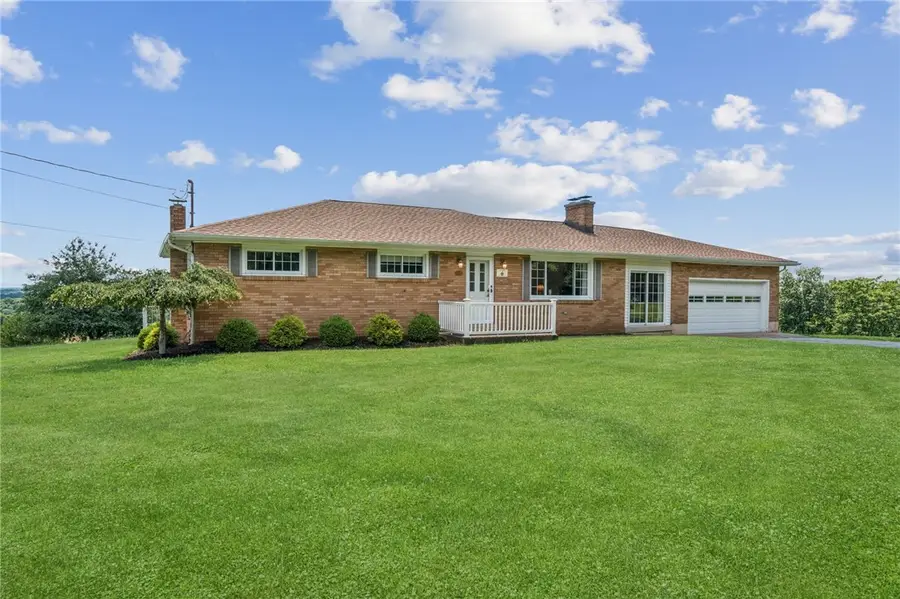 135 Deerfield Rd, Washington, PA 15301 - #2