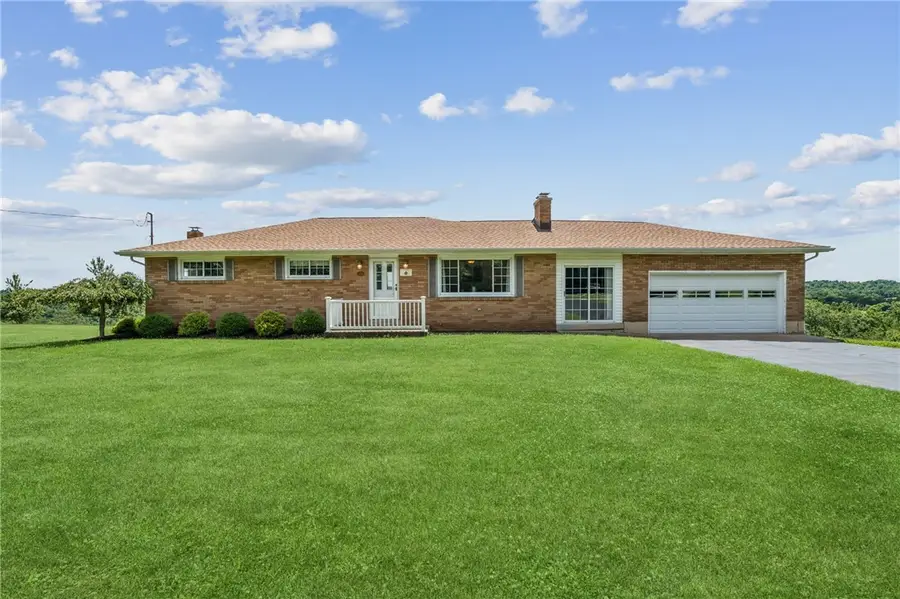 135 Deerfield Rd, Washington, PA 15301 - #3