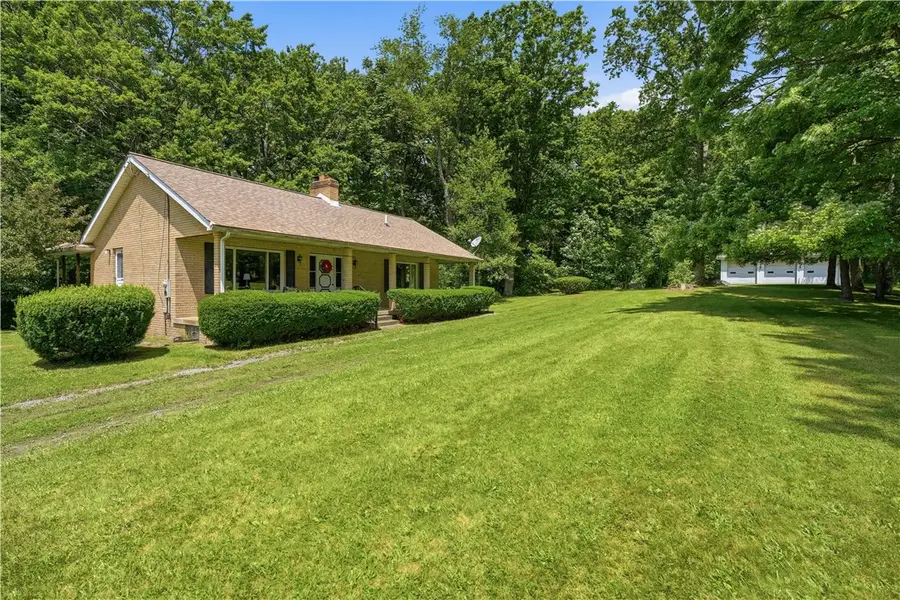 1906 Coffee Run, Pulaski, PA 16143 - #3