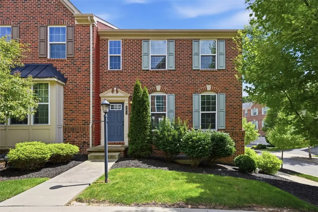 201 Thornapple Lane, Cranberry, PA 16066 - #1