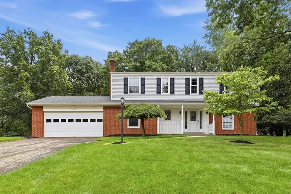 1534 King Charles Drive, Pittsburgh, PA 15237