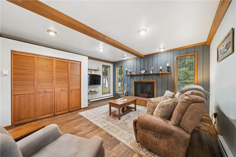 223 Eleanor Dr, Latrobe, PA 15650 - #2