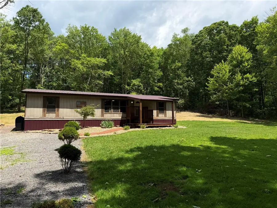 934 W Sunbury Rd, West Sunbury, PA 16061 - #3