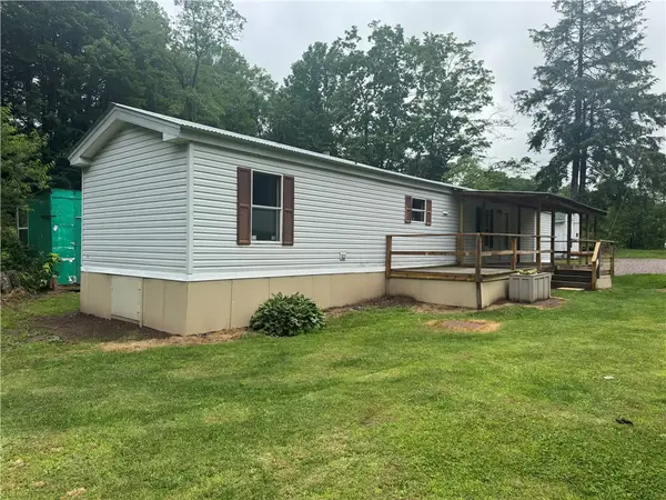 1554 Greenville Rd, Meyersdale, PA 15558