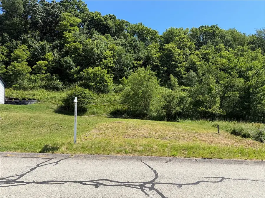 620 Cedar Ridge Dr, Apollo, PA 15613 - #2