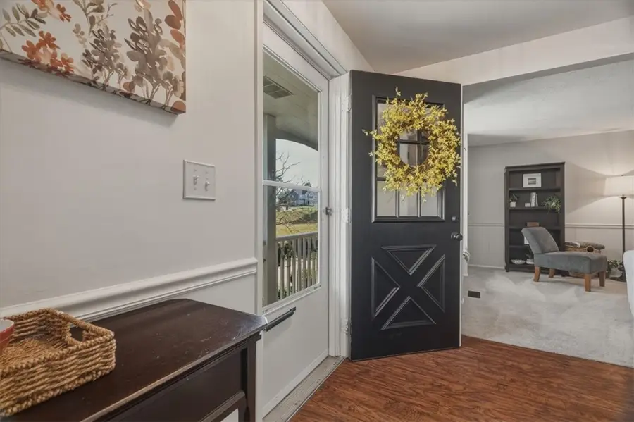 8063 Broadlawn Dr, Pittsburgh, PA 15237 - #3